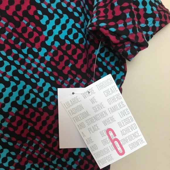 Kids LuLaRoe Gracie Top - Picture 2 of 2